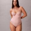 Sensuell bodysuit i stretchspets Sensuell bodysuit i stretchspets