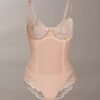 Sensuell bodysuit i stretchspets Sensuell bodysuit i stretchspets