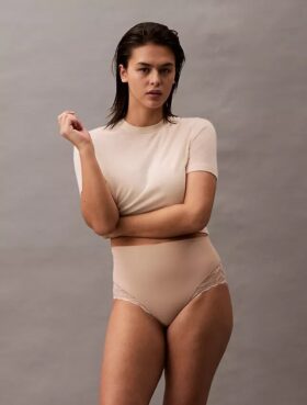 Sensuell stretchspets-slip