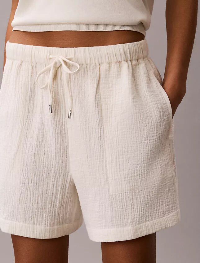 Shorts i dubbelvävd gasväv Shorts i dubbelvävd gasväv