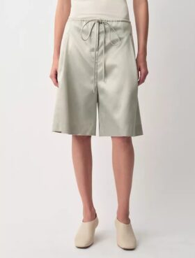 Shorts i micasatin