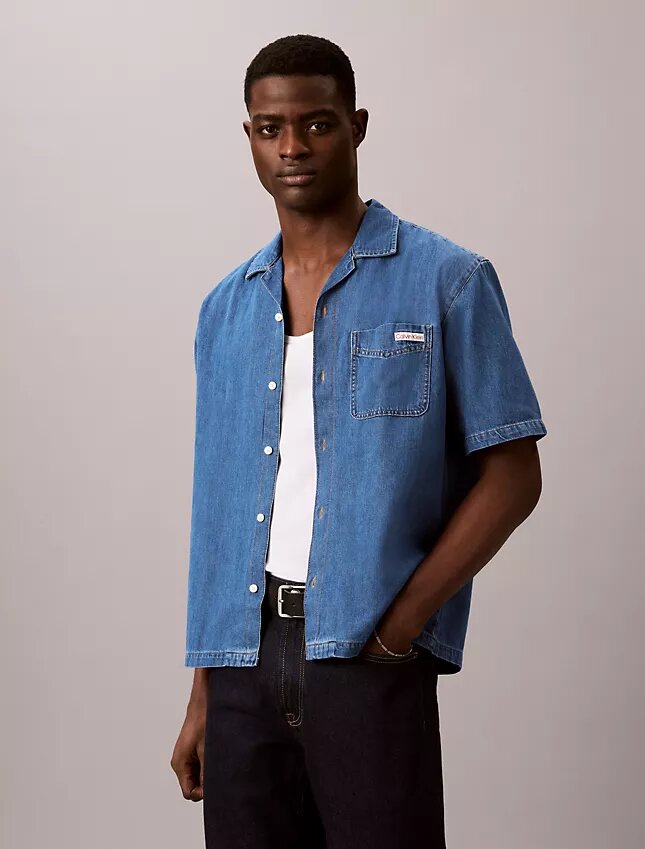 Skjorta i linneblandad Denim med knappar Skjorta i linneblandad Denim med knappar