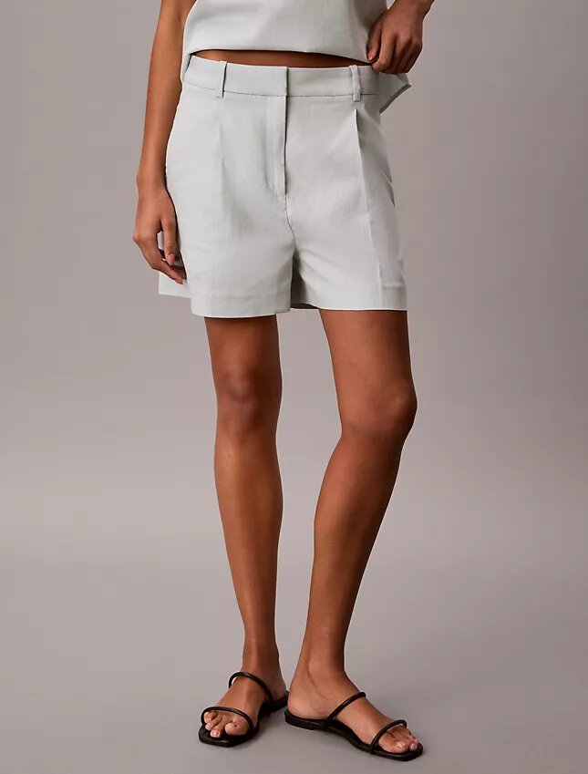 Skräddarsydda shorts i linneblandning Skräddarsydda shorts i linneblandning