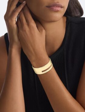Skulpturalt armband med gångjärn