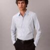 Slim fit-skjorta i Cotton Stretch-bomull med rutmönster och knappar Slim fit-skjorta i Cotton Stretch-bomull med rutmönster och knappar