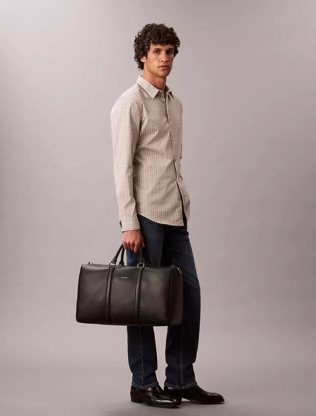 Slim fit-skjorta i Cotton Stretch-bomull med rutmönster och knappar Slim fit-skjorta i Cotton Stretch-bomull med rutmönster och knappar