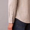 Slim fit-skjorta i Cotton Stretch-bomull med rutmönster och knappar Slim fit-skjorta i Cotton Stretch-bomull med rutmönster och knappar