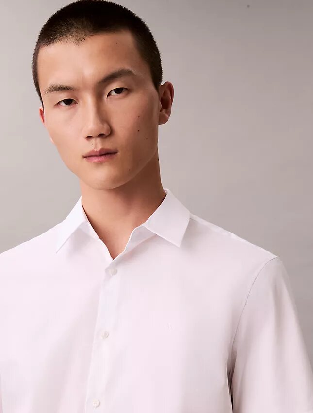 Slim fit-skjorta i Cotton Stretch med knappar Slim fit-skjorta i Cotton Stretch med knappar