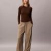 Slim fit-T-shirt i stretchnylon Slim fit-T-shirt i stretchnylon