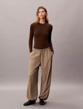 Slim fit-T-shirt i stretchnylon