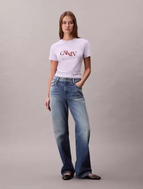 Slim T-shirt med delad logotyp