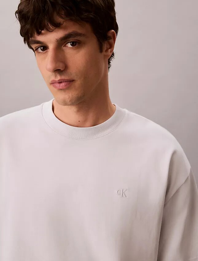 Sliten Monologo-grafik, avslappnad T-shirt Sliten Monologo-grafik, avslappnad T-shirt