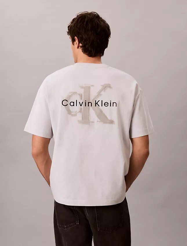 Sliten Monologo-grafik, avslappnad T-shirt Sliten Monologo-grafik, avslappnad T-shirt