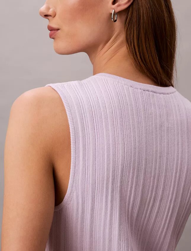 Slät bomullsribbad tank top med knappar Slät bomullsribbad tank top med knappar