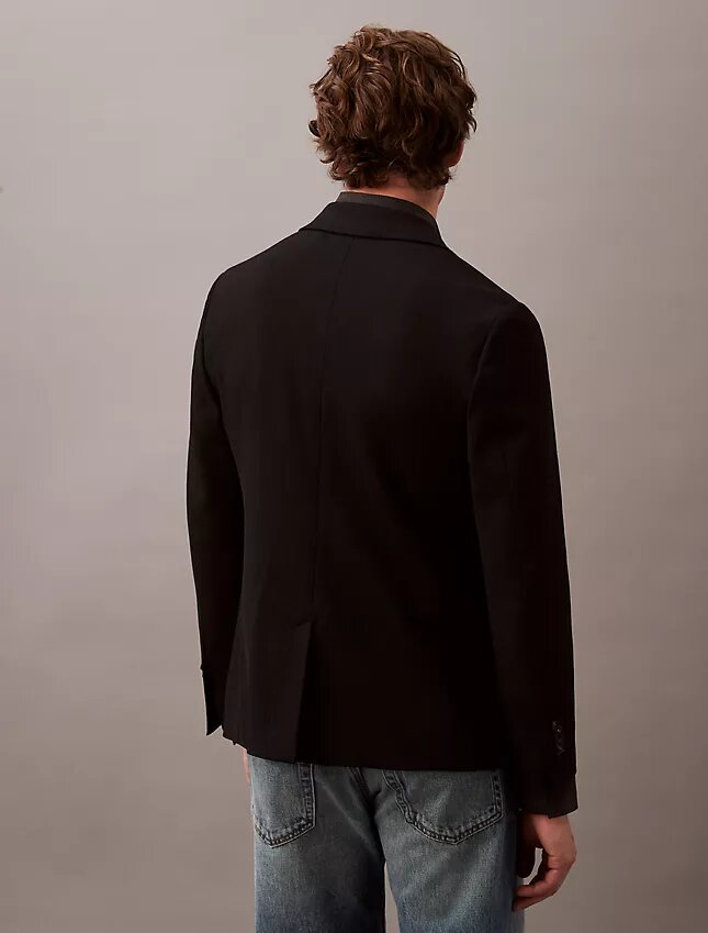 Smal blazer i ullgabardin Smal blazer i ullgabardin