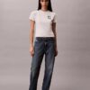 Smal T-shirt med blommig logotyp Smal T-shirt med blommig logotyp