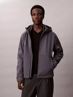 Softshell-jacka med huva och dragkedja