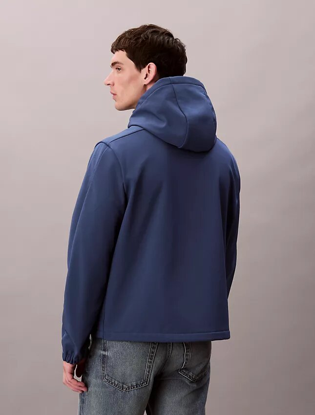 Softshell-jacka med huva och dragkedja Softshell-jacka med huva och dragkedja