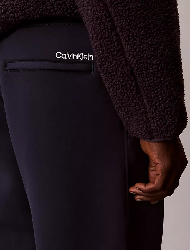 Spacer-joggingbyxor Spacer-joggingbyxor