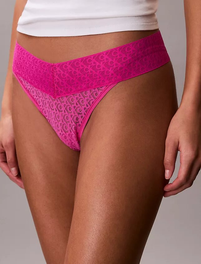 Stringthong med ikonisk logotyp Stringthong med ikonisk logotyp