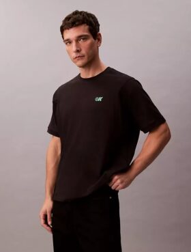 Sval T-shirt i piqué med logotyp
