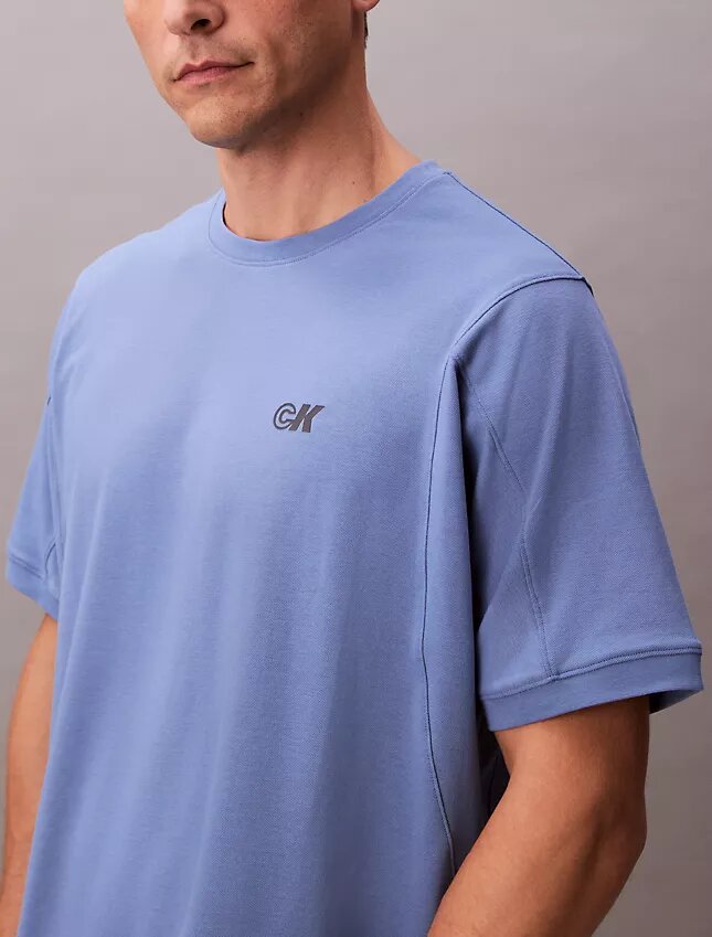 Sval T-shirt i piqué med logotyp Sval T-shirt i piqué med logotyp