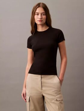 T-shirt i bomullsribb