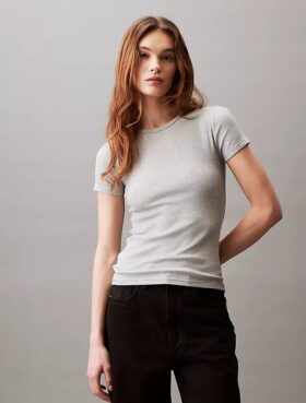 T-shirt i bomullsribb