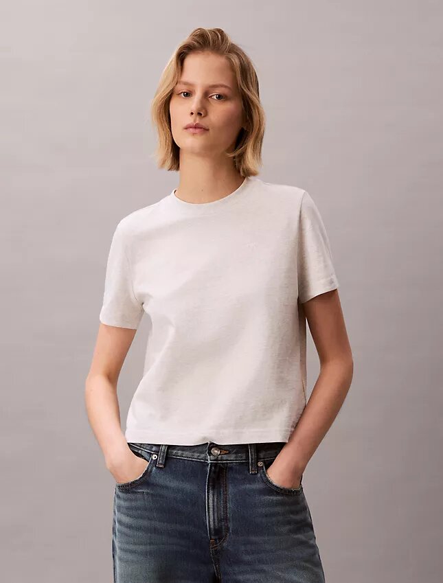 T-shirt med arkivlogotyp T-shirt med arkivlogotyp