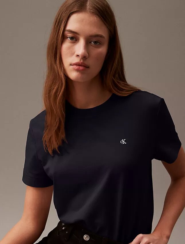 T-shirt med arkivlogotyp T-shirt med arkivlogotyp