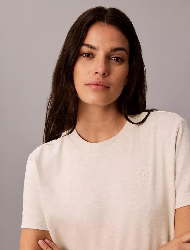 T-shirt med arkivlogotyp T-shirt med arkivlogotyp
