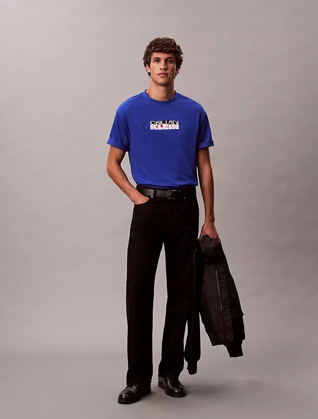 T-shirt med blocklogotyp T-shirt med blocklogotyp