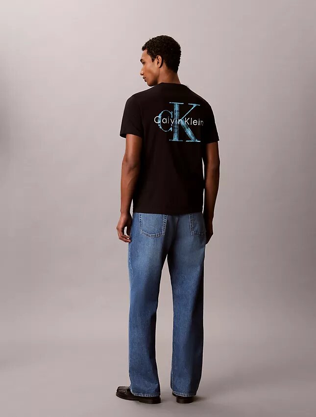 T-shirt med Brushstroke Monologo-grafik T-shirt med Brushstroke Monologo-grafik