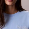 T-shirt med Calvin Klein-logotyp i kursiv stil T-shirt med Calvin Klein-logotyp i kursiv stil
