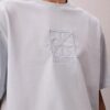 T-shirt med emblem och grafisk logotyp T-shirt med emblem och grafisk logotyp