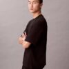 T-shirt med emblem och grafiskt tryck T-shirt med emblem och grafiskt tryck