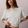 T-shirt med grafiskt tryck och logotyp