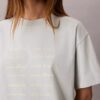 T-shirt med grafiskt tryck och logotyp