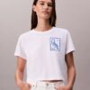 T-shirt med kort passform och skriptlogotyp