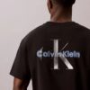 T-shirt med Liquid Monologo-tryck T-shirt med Liquid Monologo-tryck