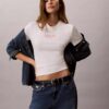 T-shirt med logotyp T-shirt med logotyp