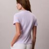 T-shirt med logotyp i grafisk stil T-shirt med logotyp i grafisk stil