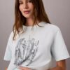 T-shirt med rund hals och stadsmotiv T-shirt med rund hals och stadsmotiv