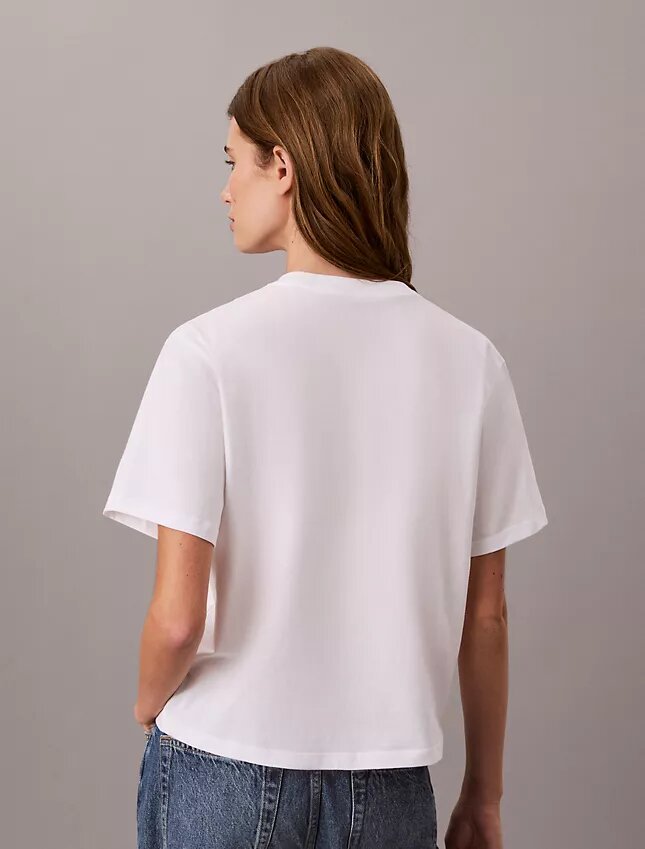 T-shirt med rund hals och stadsmotiv T-shirt med rund hals och stadsmotiv