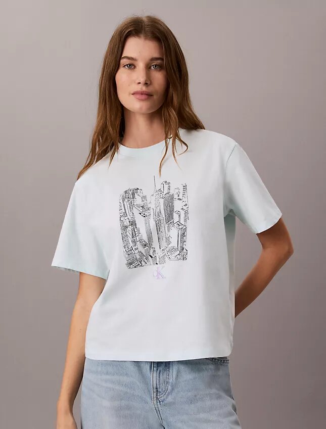 T-shirt med rund hals och stadsmotiv T-shirt med rund hals och stadsmotiv