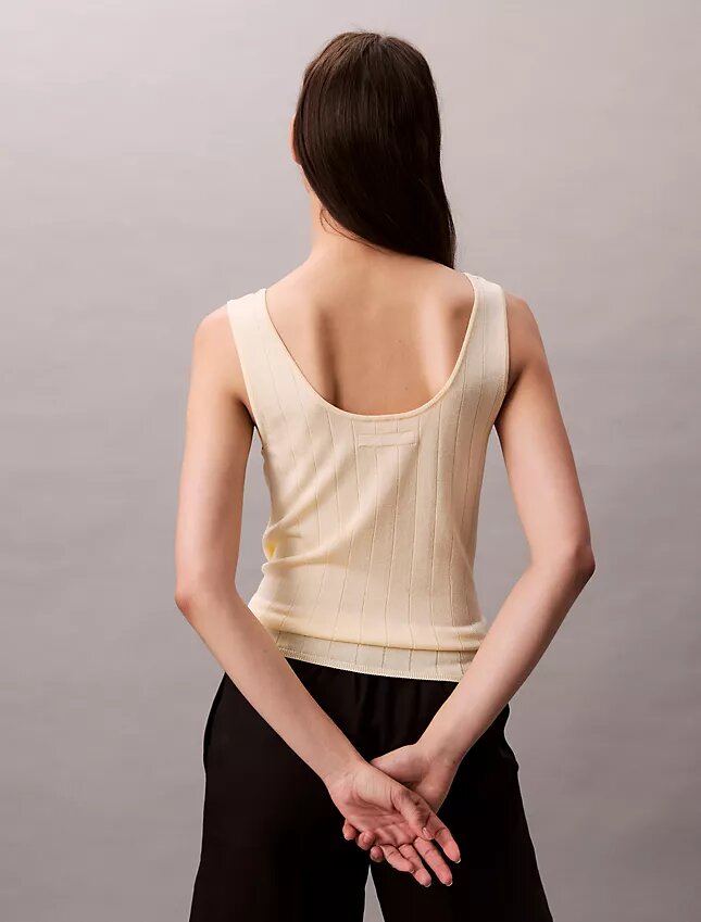Tanktop i ribbad viskosblandning Tanktop i ribbad viskosblandning