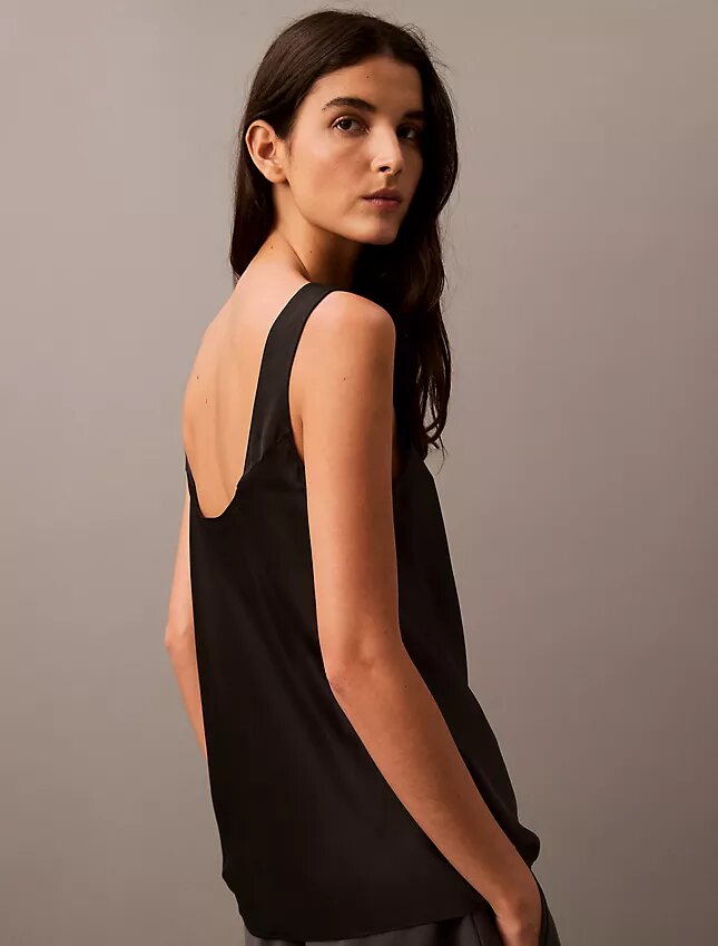 Tanktop i viskosatinsatin Tanktop i viskosatinsatin
