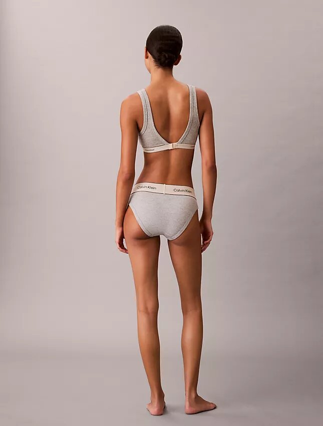 Traditionell, lätt fodrad triangel-Bralette i Cotton Stretch Traditionell, lätt fodrad triangel-Bralette i Cotton Stretch