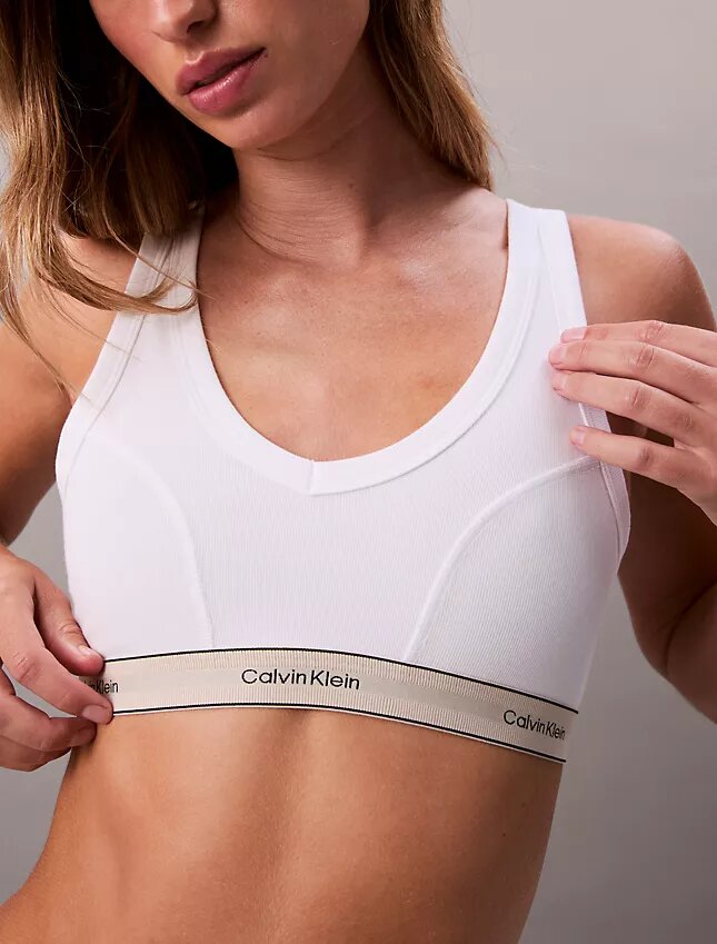 Traditionell, lätt fodrad triangel-Bralette i Cotton Stretch Traditionell, lätt fodrad triangel-Bralette i Cotton Stretch