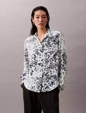 Tryckt, avslappnad Utility Shirt med knappar